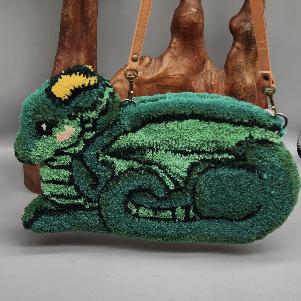 Green Dragon Bad - Wooliza